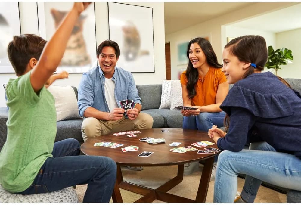¡Phase 10 Mattel! Juego de cartas con fases y especiales. ¡Diversión para todos! lol - Imagen 4