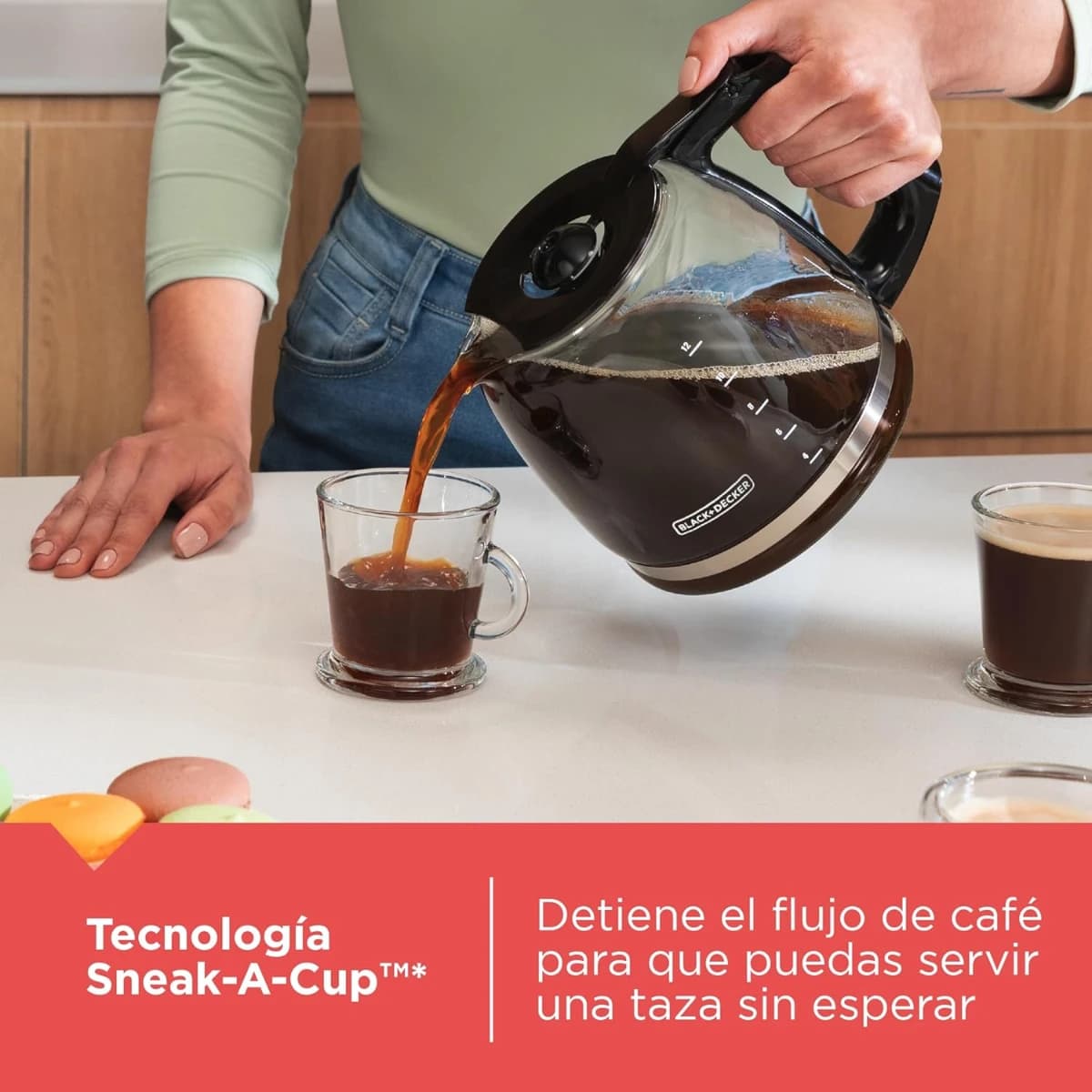 Black+Decker Cafetera con Tecnología Vortex y Filtro Permanente, 12 Tazas, CM0916B - Imagen 5