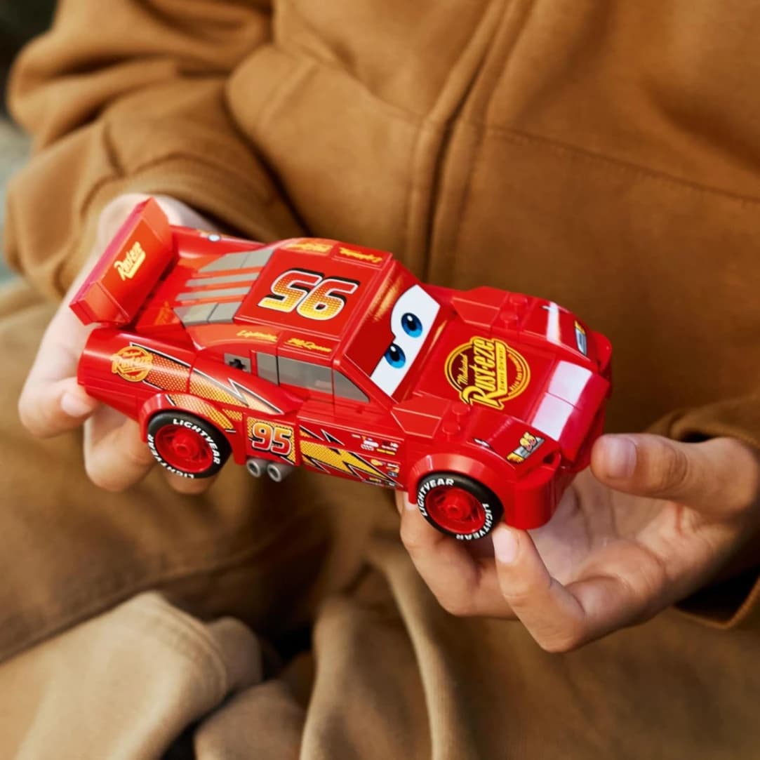 LEGO Speed Champions: Rayo McQueen de Cars | ¡Colecciona tu auto Disney Pixar! - Imagen 4